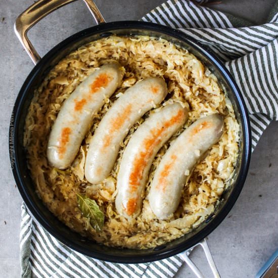 Beer Braised Sauerkraut & Bratwurst - Recipe photo by Craft Beering