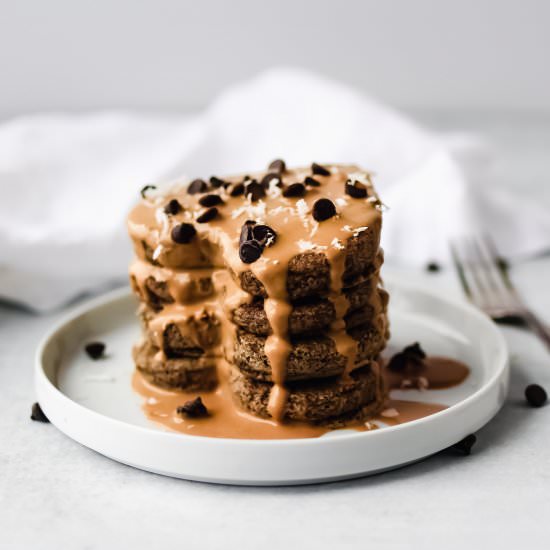Pancakes with Peanut Butter Glaze - Recipe photo by lesyaholzapfel