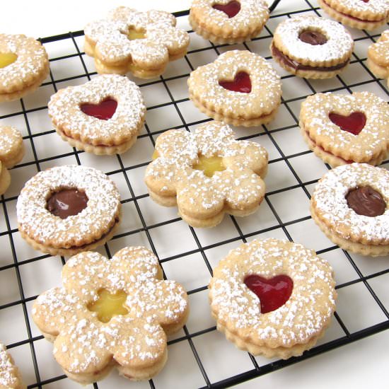 Linzer Cookies Recipe - Recipe photo by Hungry Happenings
