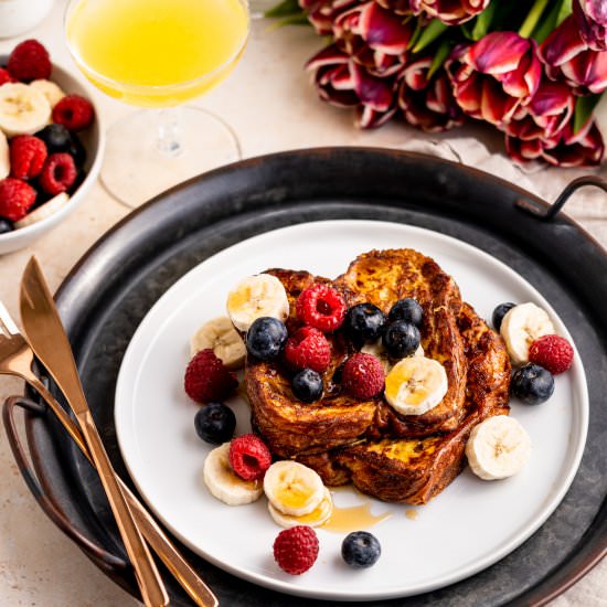 Cinnamon Croissant French Toast - Recipe photo by leisurefanclub