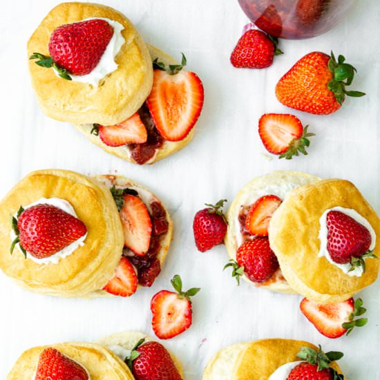 Easy Vegan Strawberry Shortcake - Recipe photo by Shana_Thomas