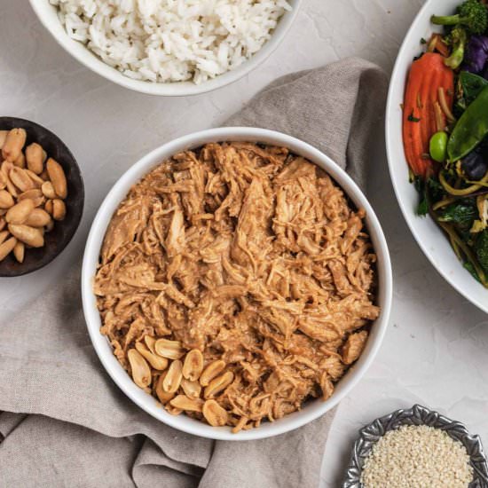 Crockpot Peanut Chicken - Recipe photo by Donut Worry Be Healthy