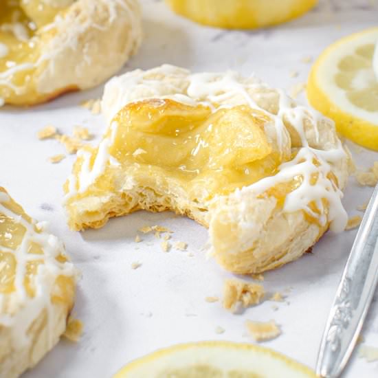 Lemon Curd Puff Pastry - Recipe photo by Chopnotch
