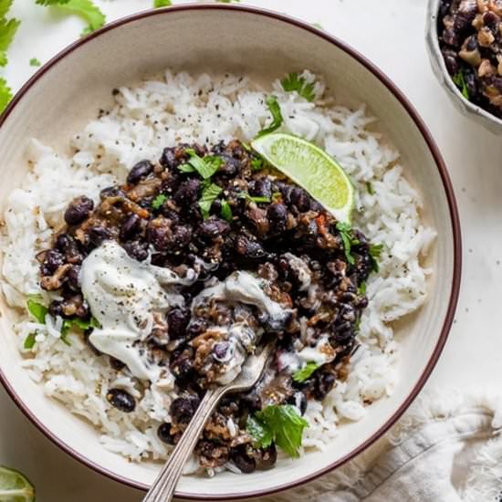 Delicioso Cuban Style Black Beans - Recipe photo by Skinnytaste