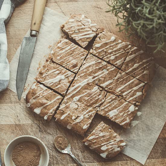 Blondie with caramelized apple - Recipe photo by Graella de sucre