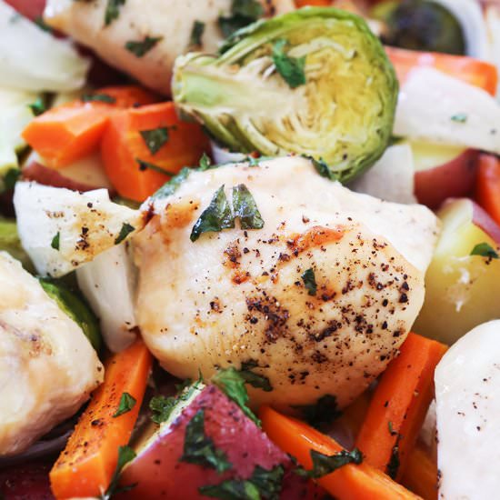 Easy Roasted Chicken and Vegetables - Recipe photo by pipandebby