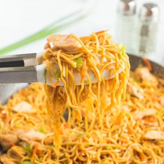Chicken Chow Mein - Recipe photo by familyfreshmeals