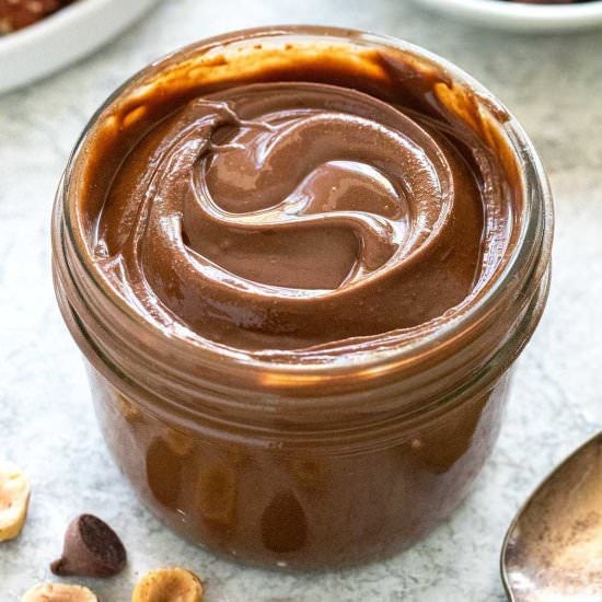 How to Make Nutella - Recipe photo by Jessica Gavin