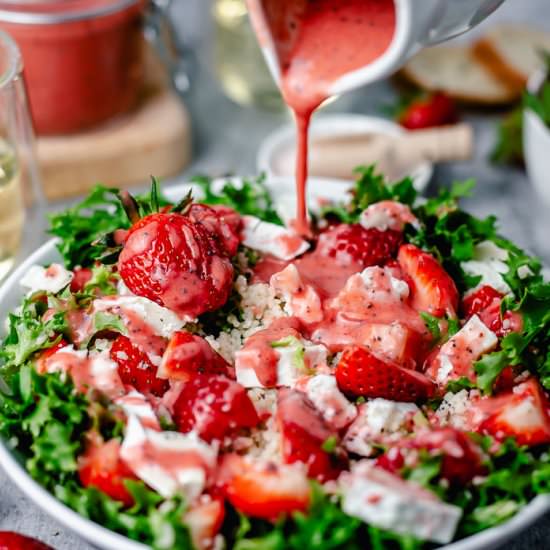 Strawberry Salad With Goat Cheese - Recipe photo by theyummybowl