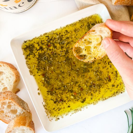 Easy Bread Dipping Oil - Recipe photo by Sugarylogic