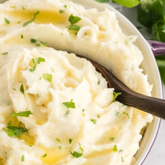 Instant Pot Mashed Potatoes - Recipe photo by Thebustedoven