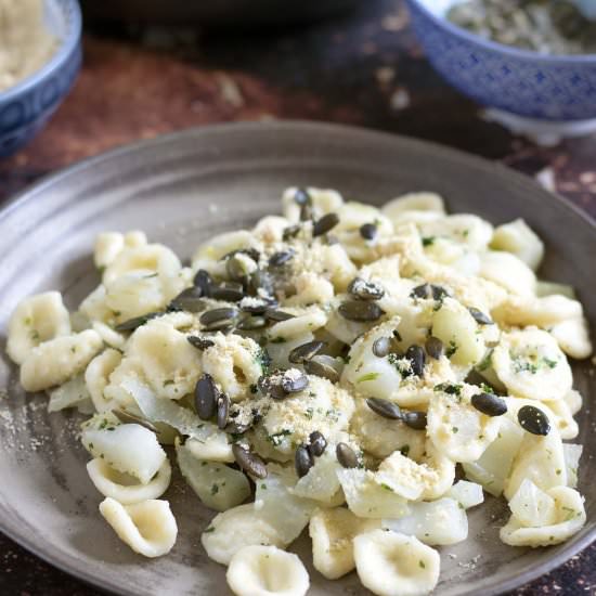 Lemon and fennel pasta - Recipe photo by Mandy Sneaky Veg