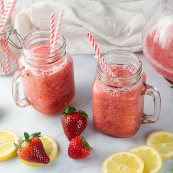 Frozen Strawberry Lemonade - Recipe photo by SeasonedSprinkles
