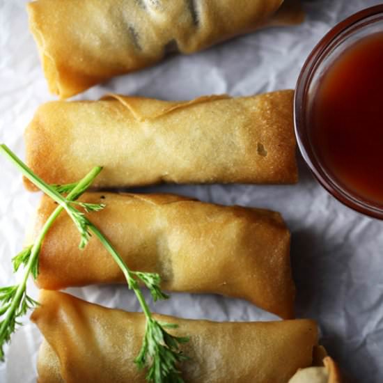Spring Rolls with Red Bean Paste - Recipe photo by adailyfood