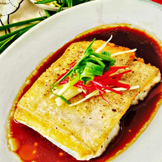 Pan-seared halibut - Recipe photo by Taste of Asian Food