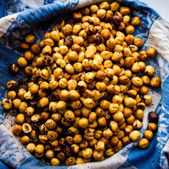 How to Peel Hazelnuts - Recipe photo by Devancameron