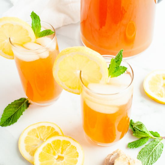 Homemade Lemonade Iced Tea - Recipe photo by thedarlingapron