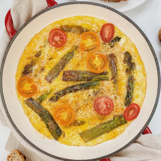 Frittata with Asparagus - Recipe photo by Izabela Heftowicz