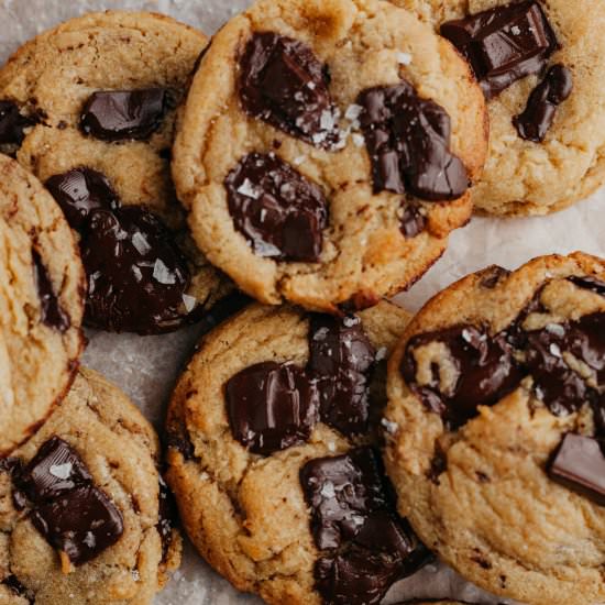 Miso Chocolate Chip Cookies - Recipe photo by alpineella