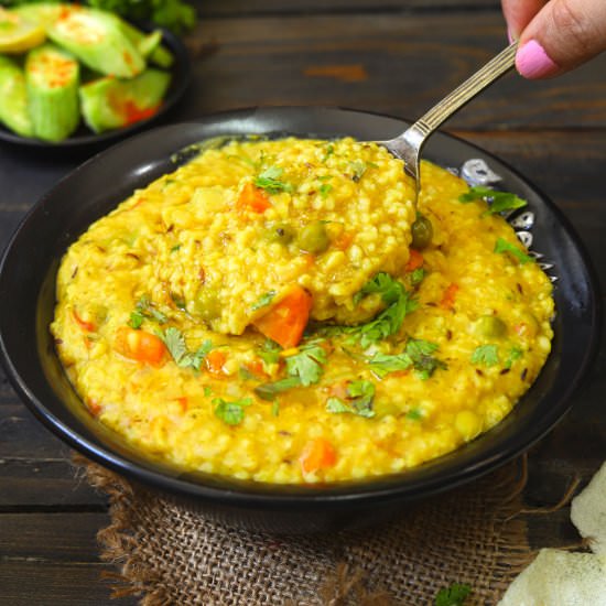 Vegetable Dalia Khichdi - Recipe photo by Funfoodandfrolic