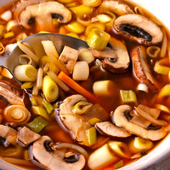 Instant Pot hot and sour soup - Recipe photo by veganwithgusto