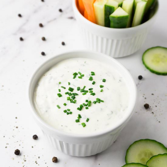 Ranch dip - Recipe photo by HereToCook