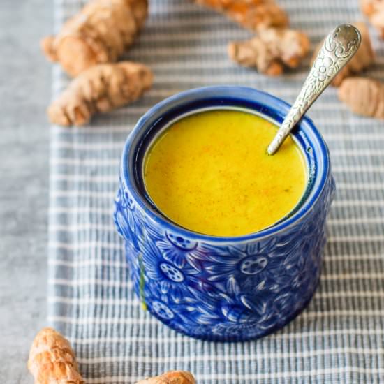 Golden Milk with Fresh Turmeric - Recipe photo by Easy Deliciousness