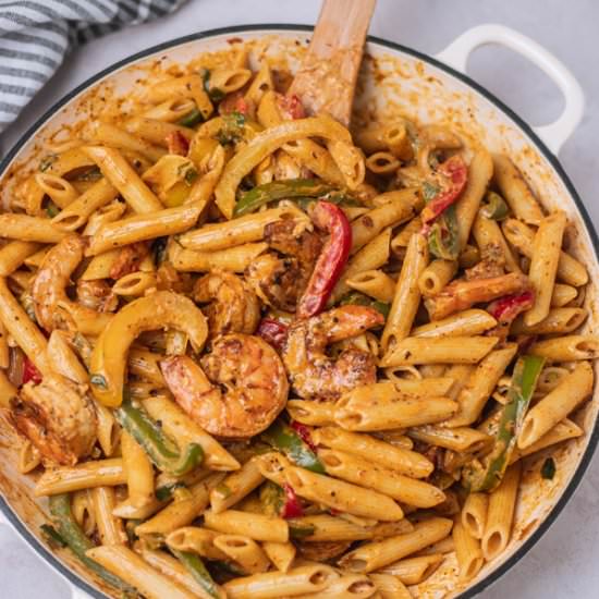 Rasta Pasta with Shrimps - Recipe photo by Thedinnerbite