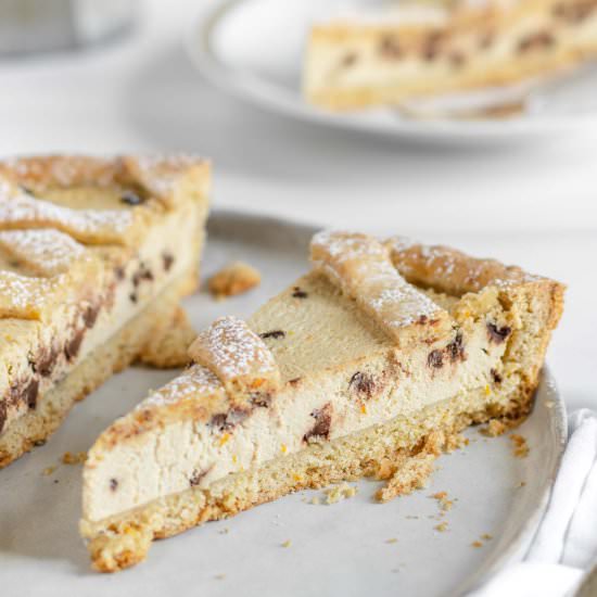 Vegan Ricotta Pie w. Chocolate Chip - Recipe photo by theplantbasedschool