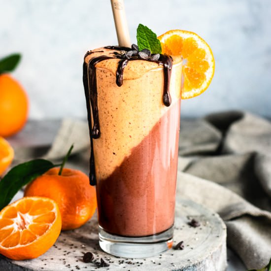 Clementine Chocolate Vegan Smoothie - Recipe photo by Thedeliciousplate