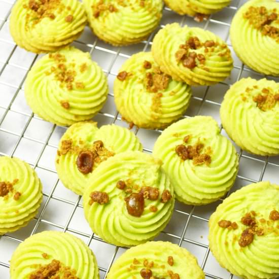 Pandan Gula Melaka Butter Cookies - Recipe photo by Jaja Bakes