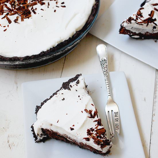 Homemade chocolate cream pie - Recipe photo by evabakes