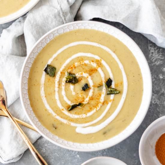 Creamy Roasted-Poblano Potato Soup - Recipe photo by Alifedelicious