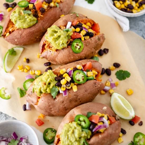 Southwestern Stuffed Sweet Potatoes - Recipe photo by Alifedelicious