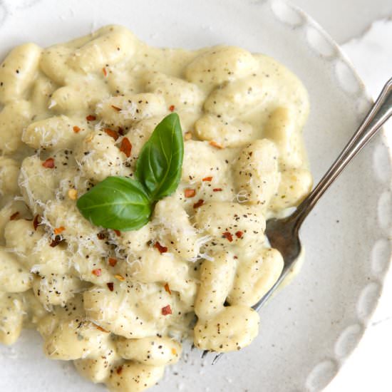 Creamy Pesto Gnocchi - Recipe photo by theforkedspoon