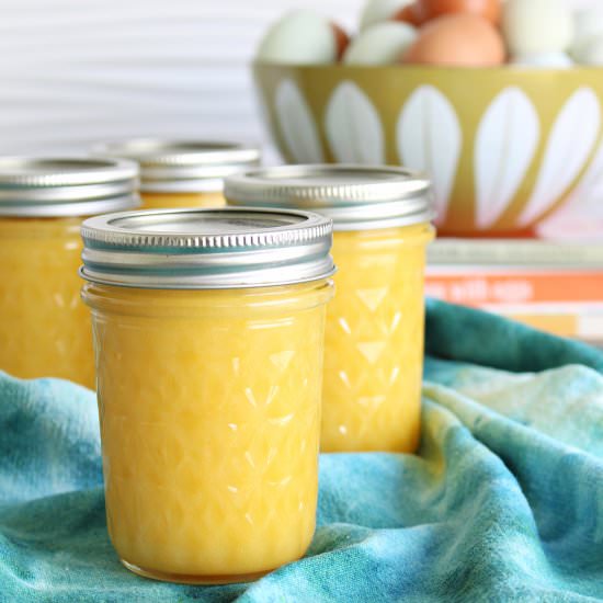 How to Make Lemon Curd - Recipe photo by dans_le_lakehouse