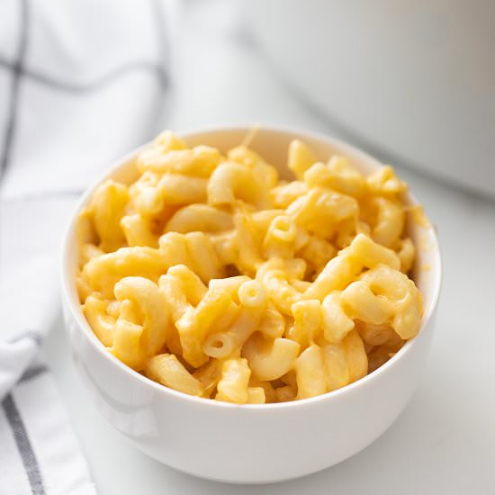 Easy Slow Cooker Mac and Cheese - Recipe photo by emihill