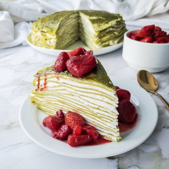 Matcha & White Chocolate Crepe Cake - Recipe photo by ThePypersKitchen