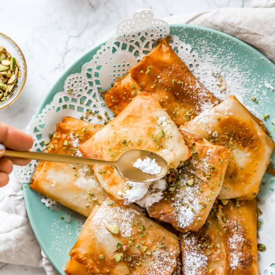 Tamriyeh- semolina stuffed fritters - Recipe photo by everylittlecrumb
