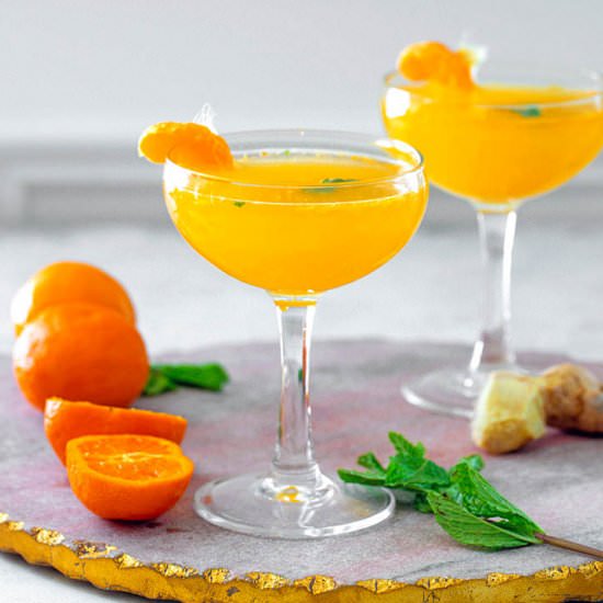Clementine Ginger Cocktail - Recipe photo by Wearenotmartha