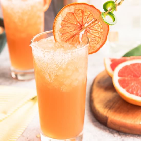 Spicy Paloma Cocktail - Recipe photo by senseandedibility