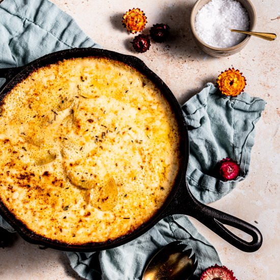Lavender Cheddar Au Gratin Potatoes - Recipe photo by leisurefanclub