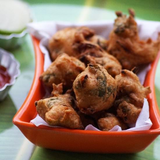 Indian Radish Leaves Pakora - Recipe photo by blend with spices