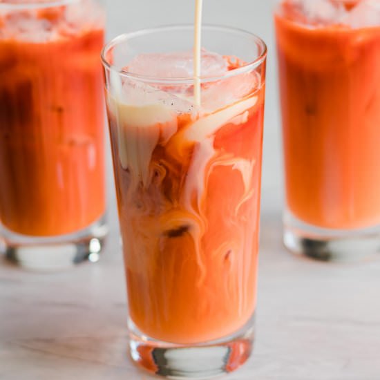 How to Make Thai Iced Tea - Recipe photo by beyondthenoms