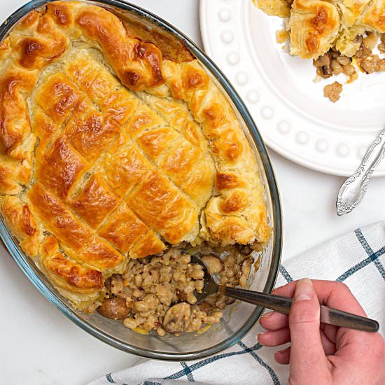 Creamy Vegan Pot Pie - Recipe photo by dailydish