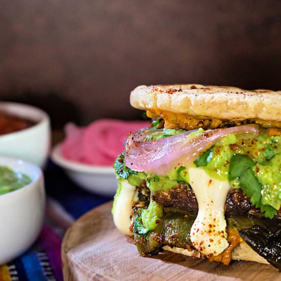 Gordita Chorizo Burger - Recipe photo by onlinepastrychef