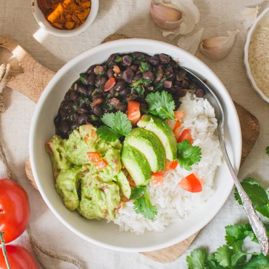 VEGAN BURRITO BOWL – WITH GUACAMOLE - Recipe photo by bloomingwithflavors