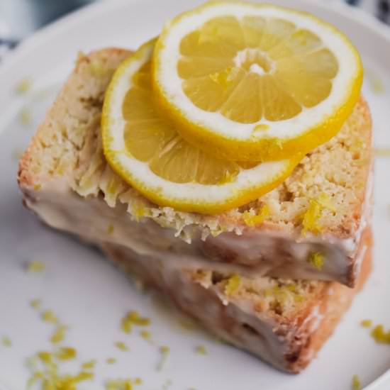 Zucchini Cake with Lemon & Coconut - Recipe photo by lesyaholzapfel