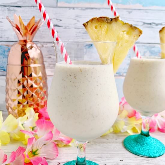 Pina Colada Smoothie - Recipe photo by Theyummymuffin