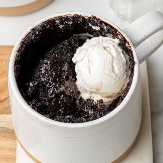 Chocolate Mug Cake (Vegan) - Recipe photo by cookiedoughdiaries